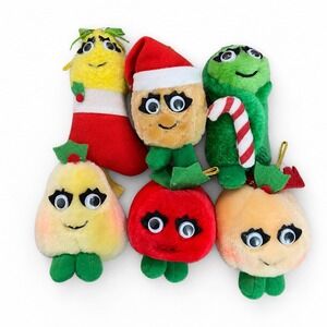 Vintage 1991 Del Monte Christmas Yumkins Plush Ornaments Set of 6 Greystone